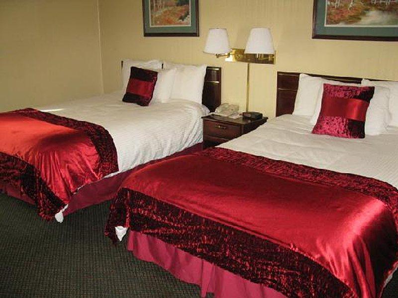 Ramada By Wyndham Denver Downtown Exterior photo